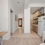 Apartament Leonardo *