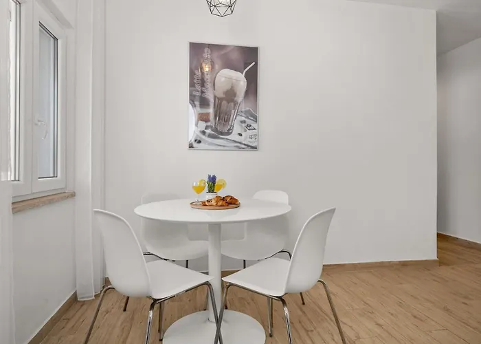 Leonardo Lejlighed *