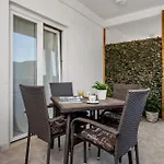 Leonardo Apartman