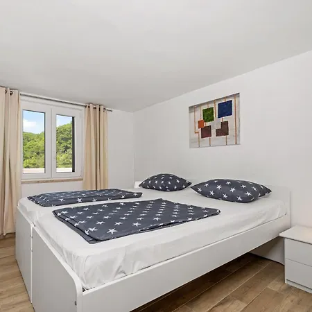 Apartment Leonardo Rabac