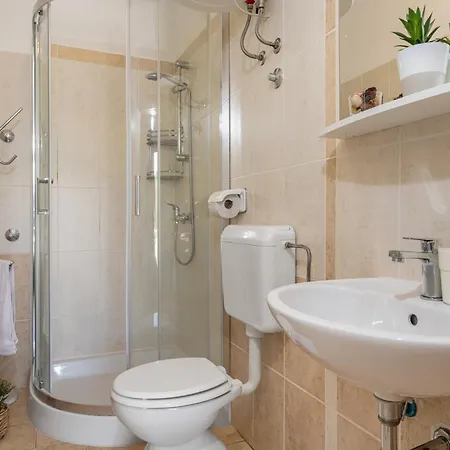 Leonardo Apartman