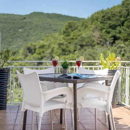 Leonardo Apartman