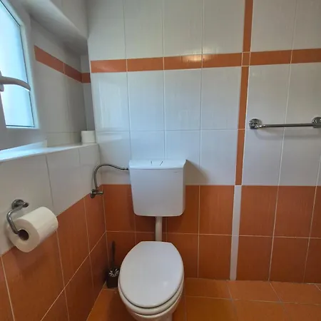 Apartman Leonardo *